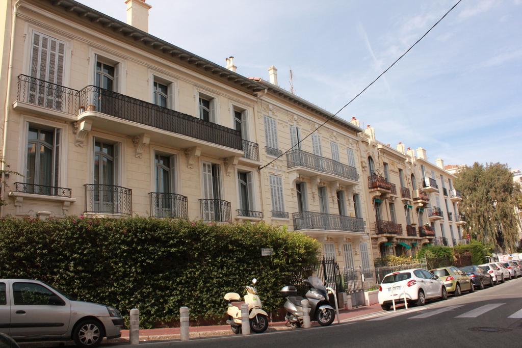 Art Deco Aparthotel Cannes